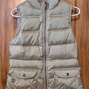 Ann Taylor Loft Puffer Vest